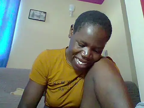 Blacksexyqueen24 online show from 05/19/26, 05:47