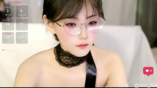 Ahrii yan online show from 08/05/26, 01:38