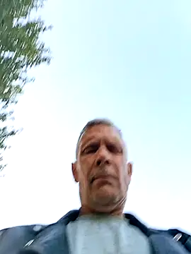 truckdawg2023 online show from 07/18/26, 12:58