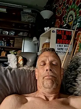 truckdawg2023 online show from 06/17/26, 03:00