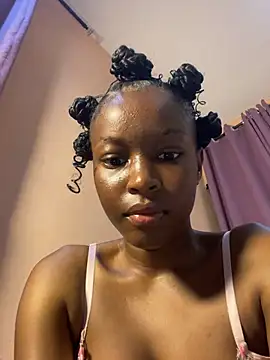 SassyPaulette online show from 06/26/26, 07:42