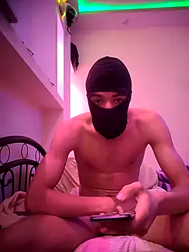 Ryaan20145 online show from 05/16/26, 02:05