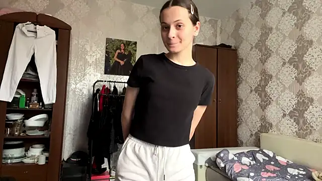MarlynSiefkes online show from 06/03/26, 01:01