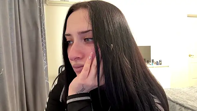 KiraJaydes online show from 06/02/26, 11:10