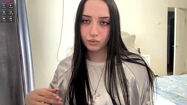 KiraJaydes online show from 05/22/26, 12:58