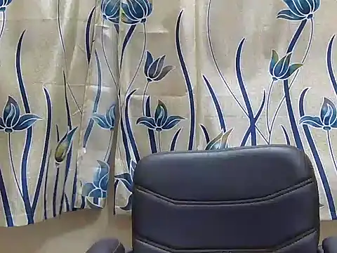 BabyQueen23 online show from 06/07/26, 02:06