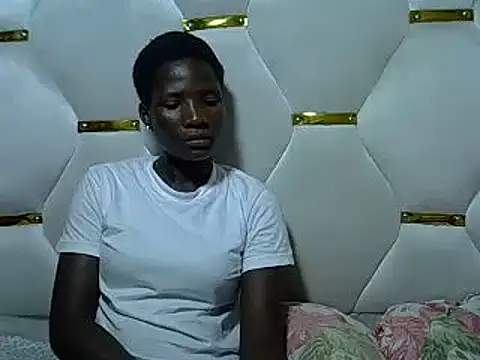 Janet love23 online show from 05/17/26, 07:36