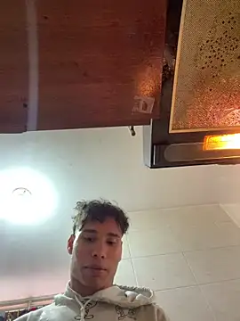 NelModel1 online show from 05/18/26, 06:12