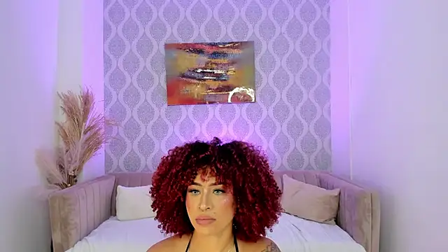 Snapshot of Nikki_Rousmel chatting on 06/10/26, 04:13 Nikki Rousmel online show from 06/10/26, 04:13