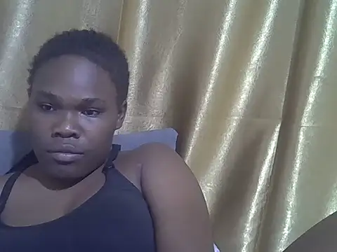 lovelymeli2 online show from 07/04/26, 06:23