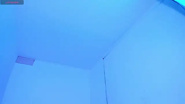milkqueenboobs online show from 05/29/26, 06:03