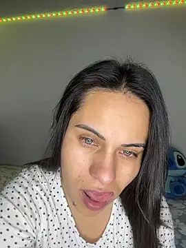MadisonYoung000 online show from 05/29/26, 04:35