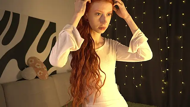 Snapshot of HaleyKoelling chatting on 06/13/26, 07:12 HaleyKoelling online show from 06/13/26, 07:12