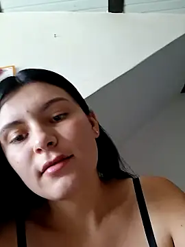 Yeras  online show from 06/18/26, 06:35