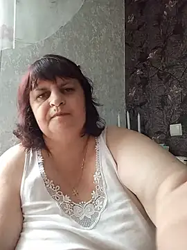 LisichkaOksana online show from 06/17/26, 08:47