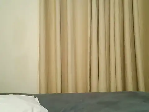 Chocolate vee online show from 07/12/26, 11:38