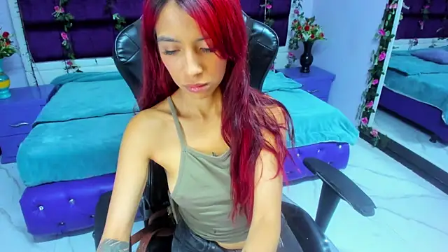NinaaXXX  online show from 05/25/26, 09:35