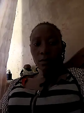 Snapshot of azina2 chatting on 05/18/26, 10:31 azina2 online show from 05/18/26, 10:31