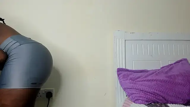 Real Slim Thick online show from 07/07/26, 07:50