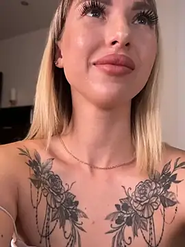 TeaseBabeXXX online show from 06/22/26, 10:29