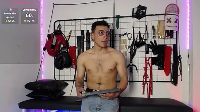 Dark Evan bdsm online show from 05/26/26, 12:42