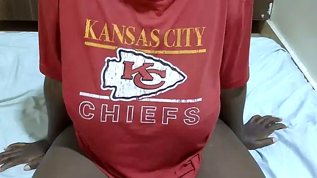 RawHoneyXo- online show from 05/18/26, 04:07