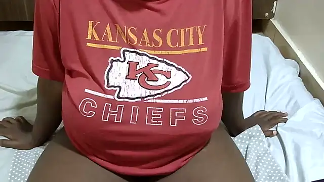 RawHoneyXo- online show from 05/20/26, 07:27