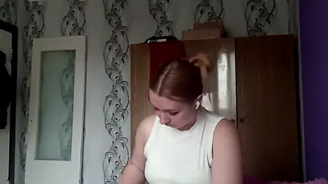 RaeannRoewe online show from 05/29/26, 12:11