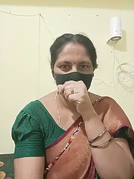 Snapshot of sadhana_telugu chatting on 06/20/26, 02:00 sadhana telugu online show from 06/20/26, 02:00