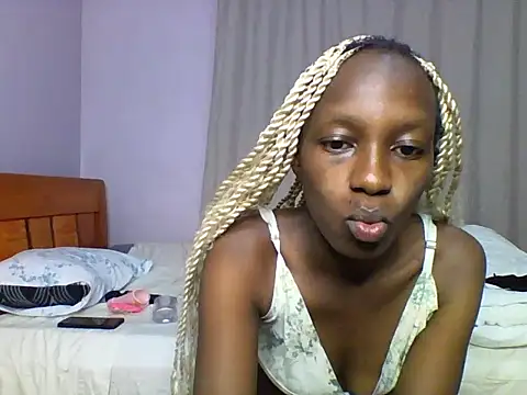 Snapshot of shaz_shy chatting on 06/23/26, 02:20 shaz shy online show from 06/23/26, 02:20