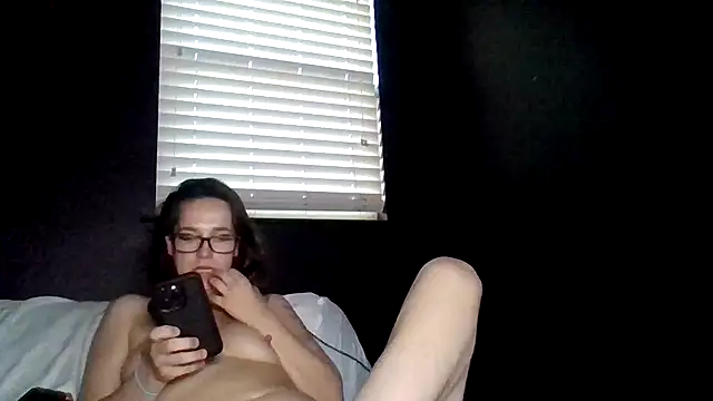 Tallhungcloudyyy online show from 06/11/26, 02:53