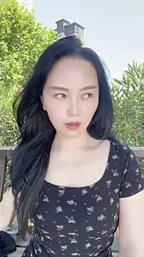 Snapshot of lylxili chatting on 06/28/26, 01:56 lylxili online show from 06/28/26, 01:56
