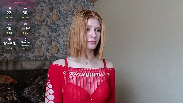 Snapshot of Juli_Ginger chatting on 06/02/26, 10:37 Juli Ginger online show from 06/02/26, 10:37