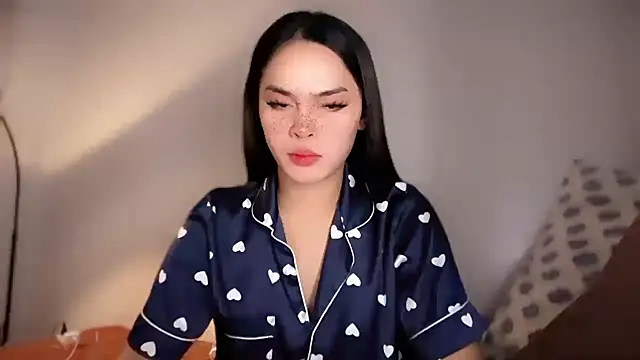 Amylaa online show from 07/08/26, 04:29