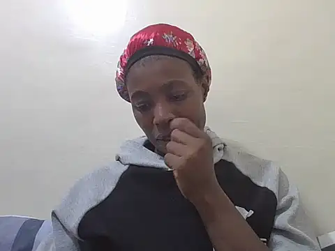 Eebony Bubbly online show from 06/14/26, 06:20