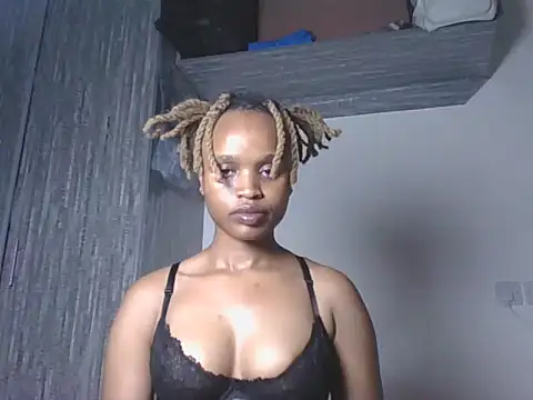 Tempting Ebony online show from 07/02/26, 03:23