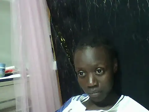 SLIM-EBONY2006 online show from 05/29/26, 05:19