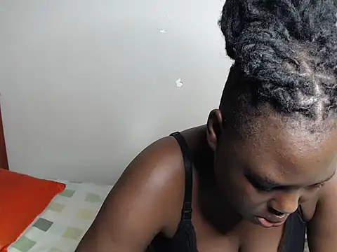 mollynavy online show from 06/21/26, 06:36
