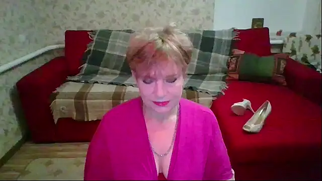 Snapshot of SamantaxFocs chatting on 05/28/26, 03:47 SamantaxFocs online show from 05/28/26, 03:47