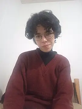 RobinTheBirdy online show from 05/23/26, 03:38