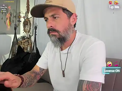 Miguel angeel  online show from 06/29/26, 06:51