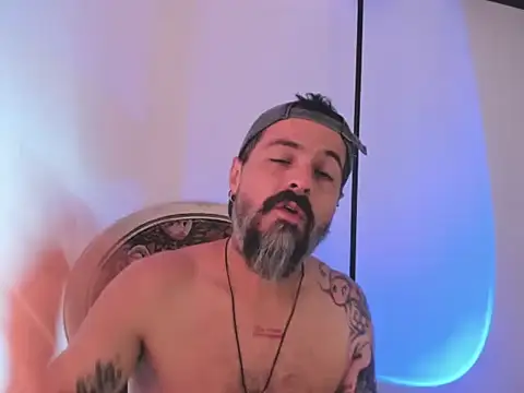 Miguel angeel  online show from 06/17/26, 02:05