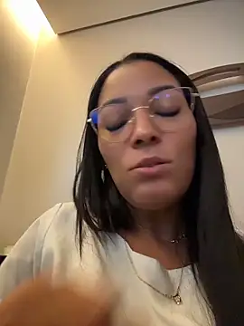 Snapshot of parlia_model chatting on 06/01/26, 02:39 parlia model online show from 06/01/26, 02:39
