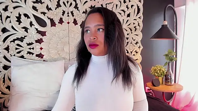 Bianca DVarela online show from 07/11/26, 07:58