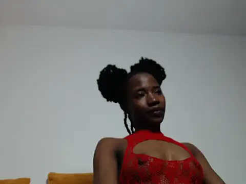 Snapshot of Dark_Seducta chatting on 06/07/26, 06:29 Dark Seducta online show from 06/07/26, 06:29
