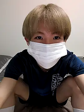 Snapshot of hayato_07 chatting on 06/28/26, 12:44 hayato 07 online show from 06/28/26, 12:44