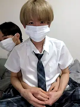 Snapshot of hayato_07 chatting on 07/06/26, 12:45 hayato 07 online show from 07/06/26, 12:45