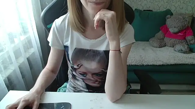-Millamanka- online show from 05/20/26, 03:42