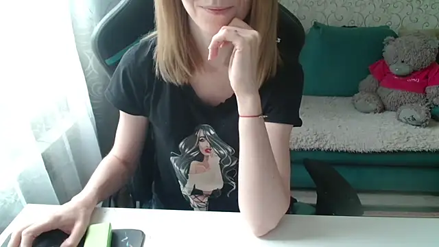 -Millamanka- online show from 05/29/26, 11:05