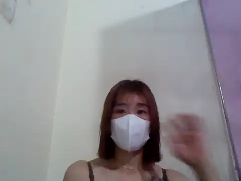 Lissaa18 online show from 05/24/26, 02:28